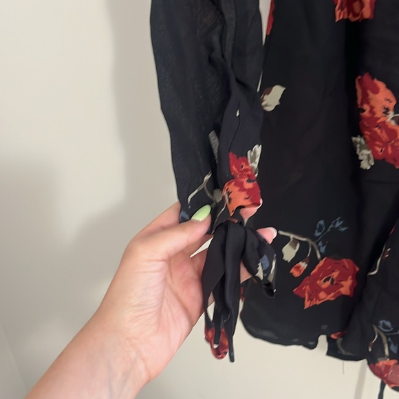 Reformation Delta Flower Wrap Dress - Picture 10 of 11